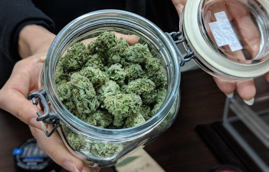 Would You Eat A fried Weed Leaf? Checkout The Restaurant Selling Fried Weed Leaves