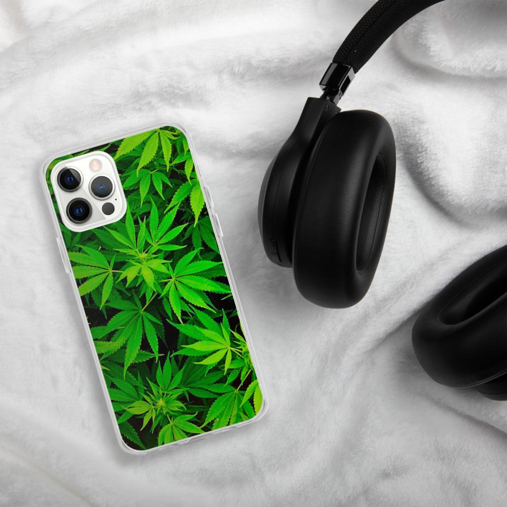 Leafy Luxury: Green Weed Phone Case! Elevate Your Style!