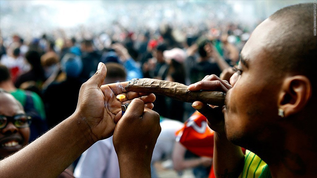 Minorities In California, Are Getting 50% Of All Weed Licenses