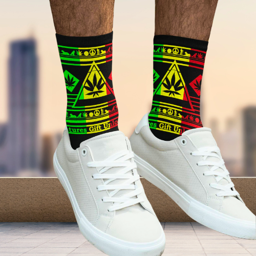 unique weed socks cool stoner outfit ideas