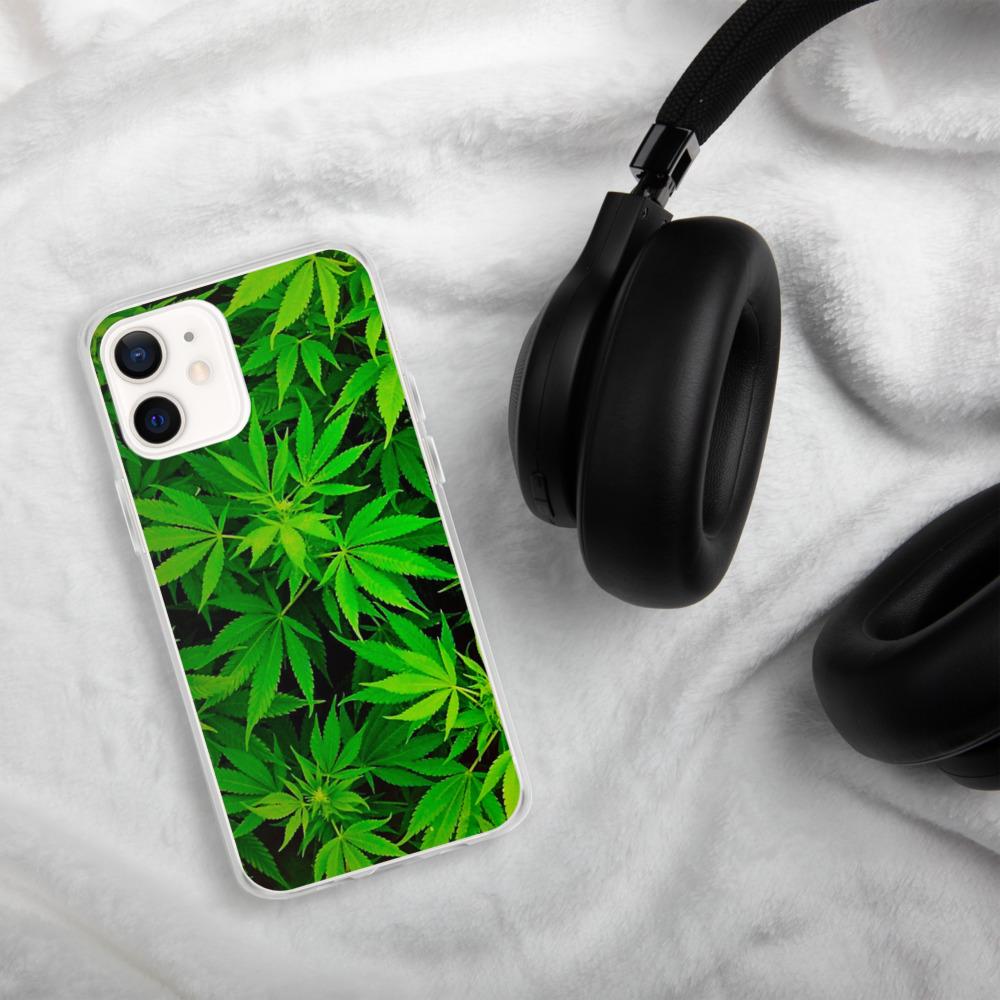 Leafy Luxury: Green Weed Phone Case! Elevate Your Style!