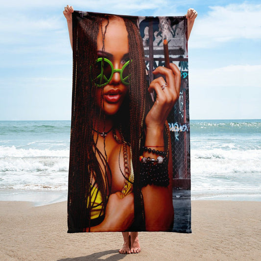 Cool Beach Towels for Adults Girl Smoking Weed HD Pic